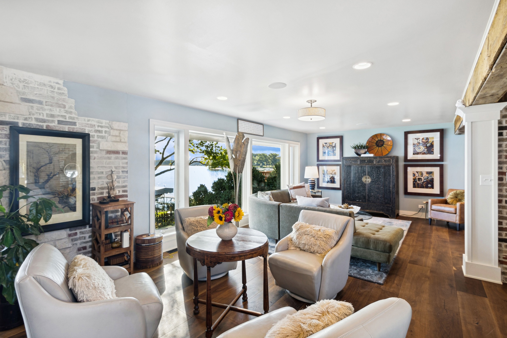 245 Sunrise Lane