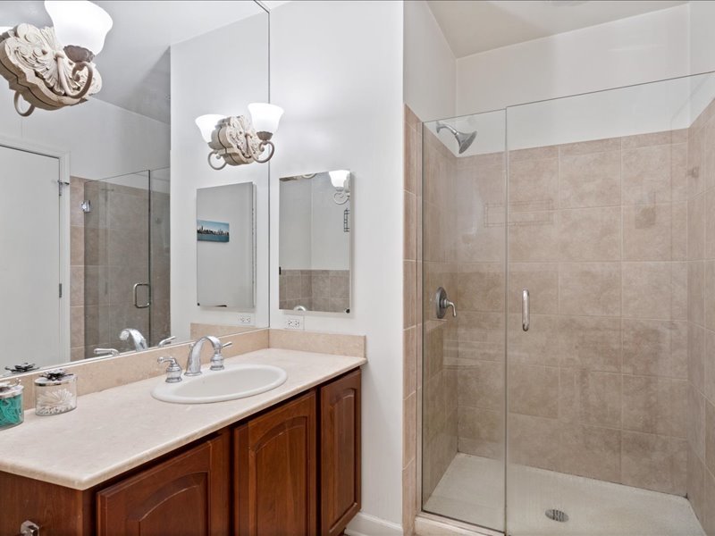 1322 S Prairie Avenue Unit: 613