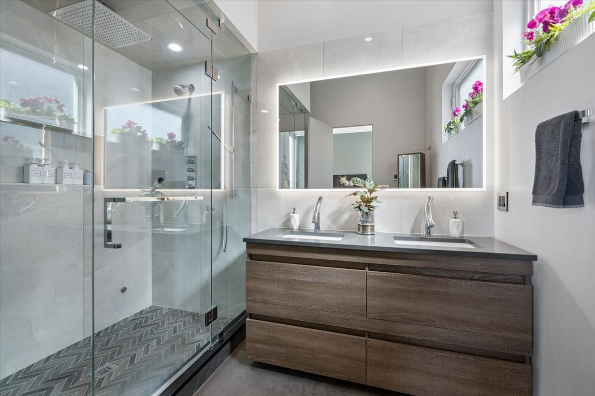 1809 W Chicago Avenue Unit: 4S