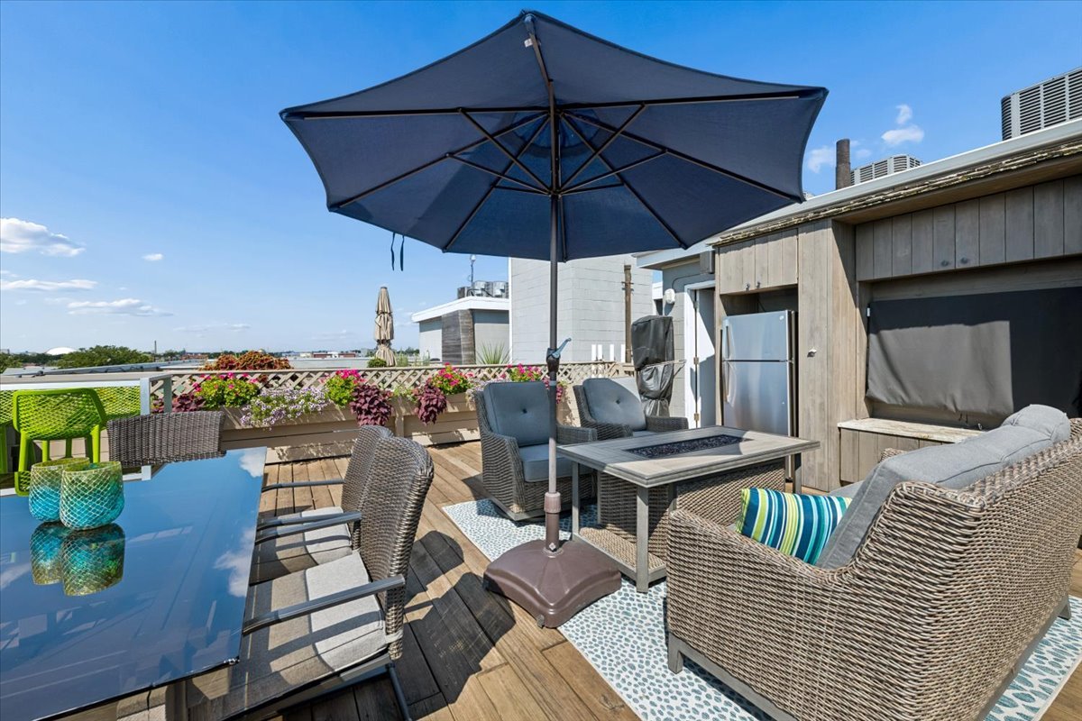 1809 W Chicago Avenue Unit: 4S