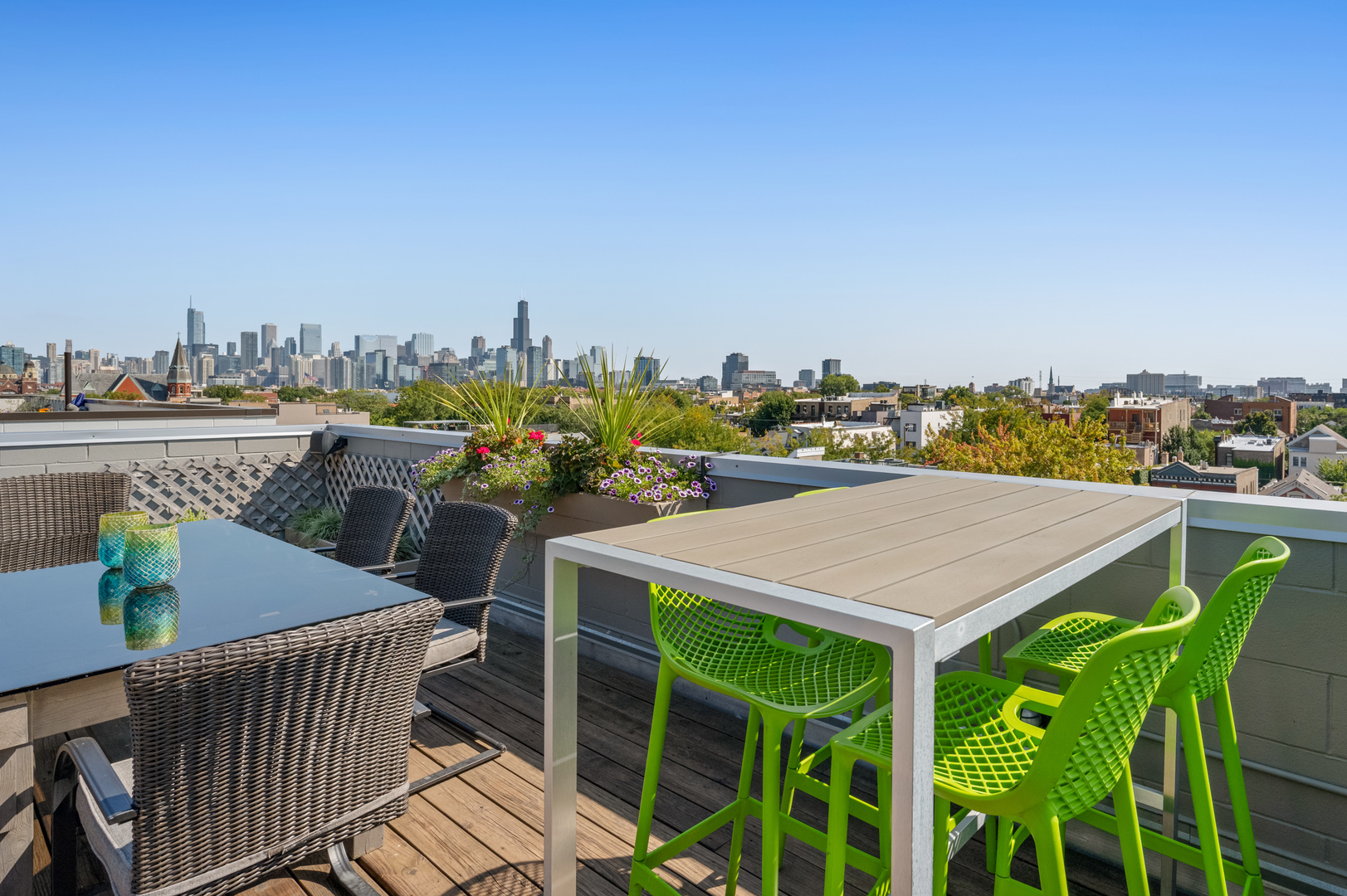 1809 W Chicago Avenue Unit: 4S