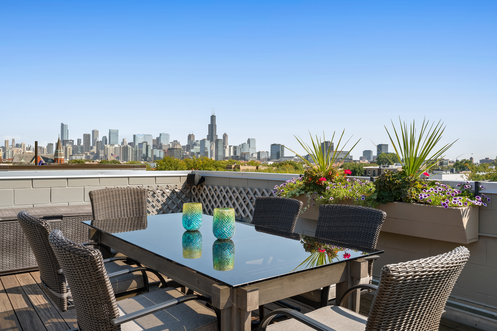 1809 W Chicago Avenue Unit: 4S