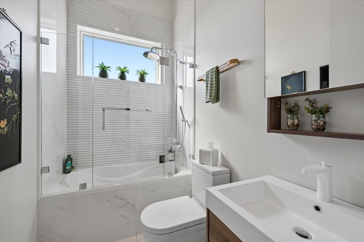 1809 W Chicago Avenue Unit: 4S