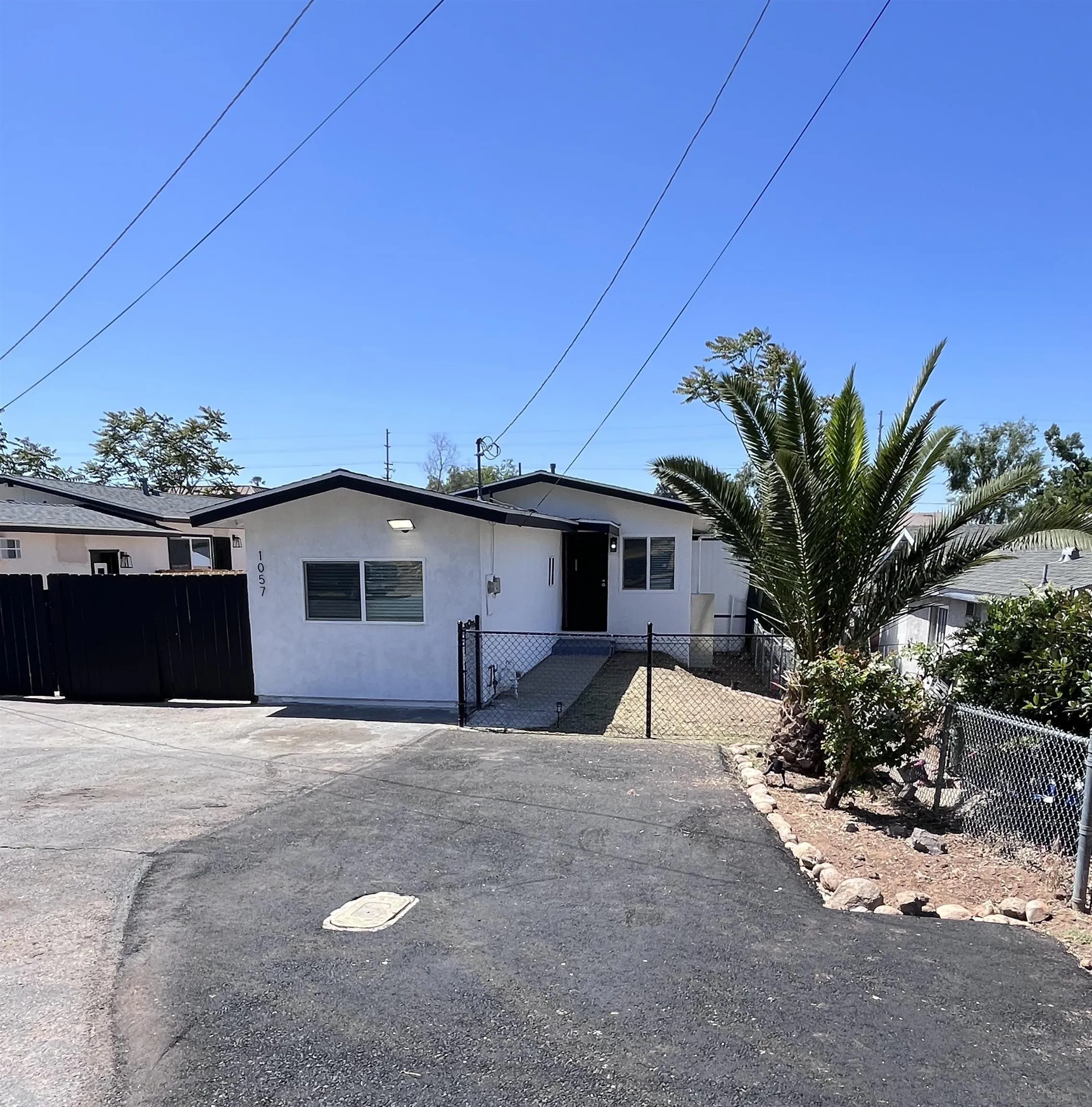 1057 Sumner Ave