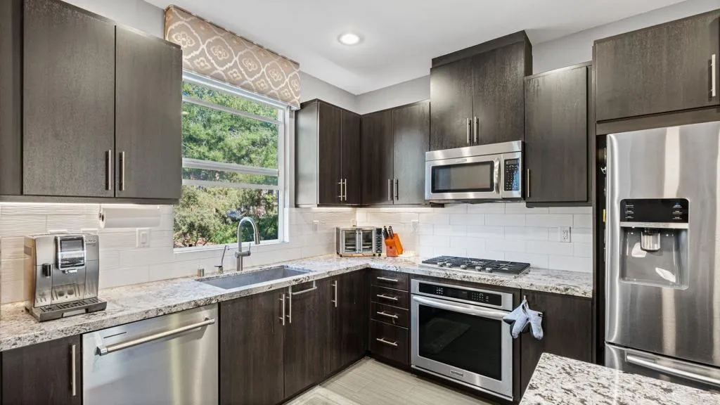 7810 Inception Way
