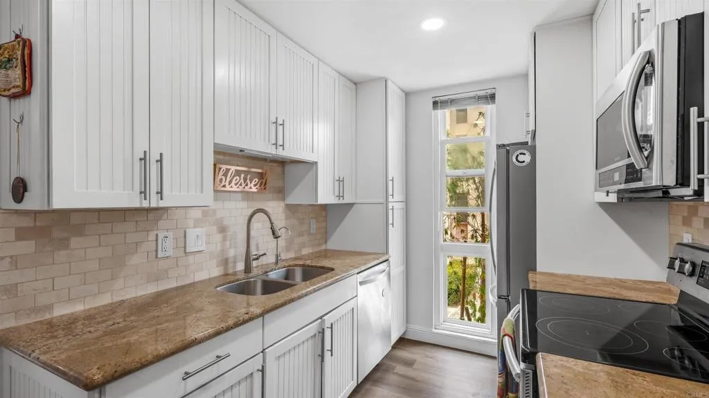6455 La Jolla Boulevard Unit: 138