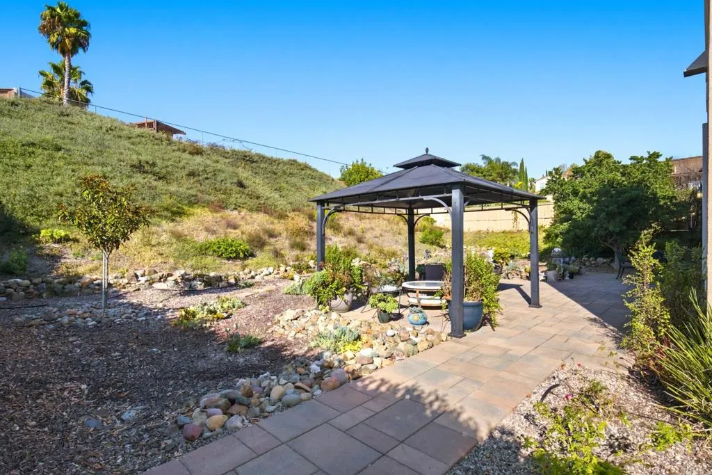 1162 Sagewood Drive