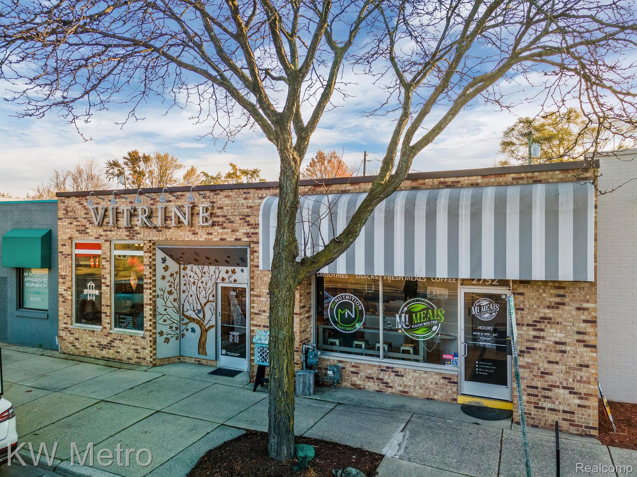 2752-2758 COOLIDGE HIWY