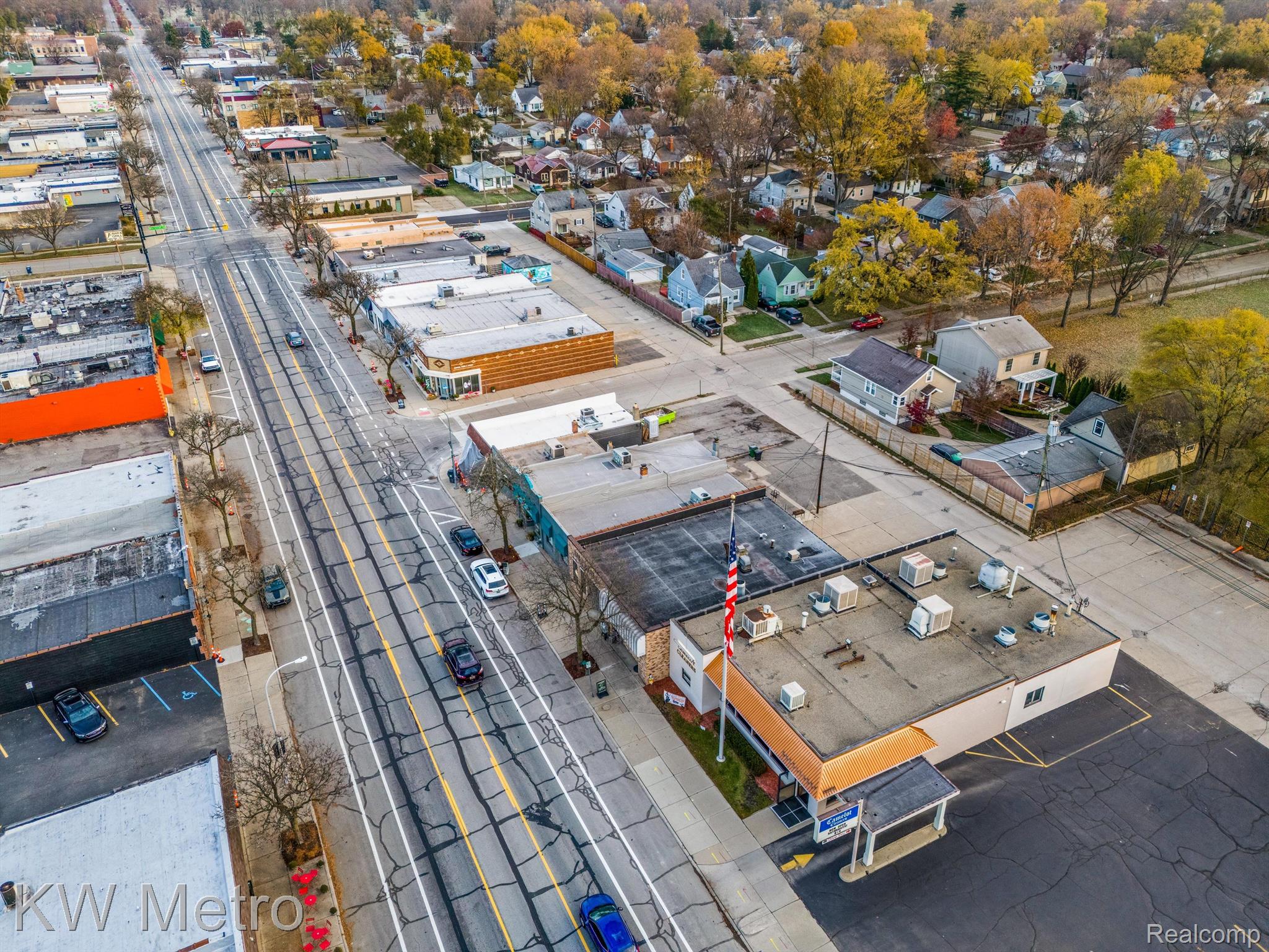 2752-2758 COOLIDGE HIWY