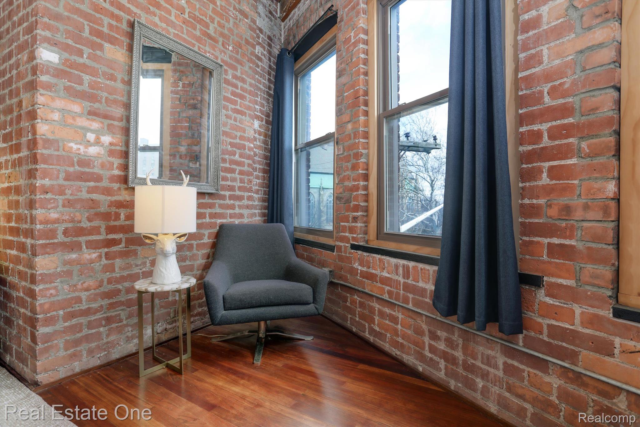 1528 GRATIOT Avenue