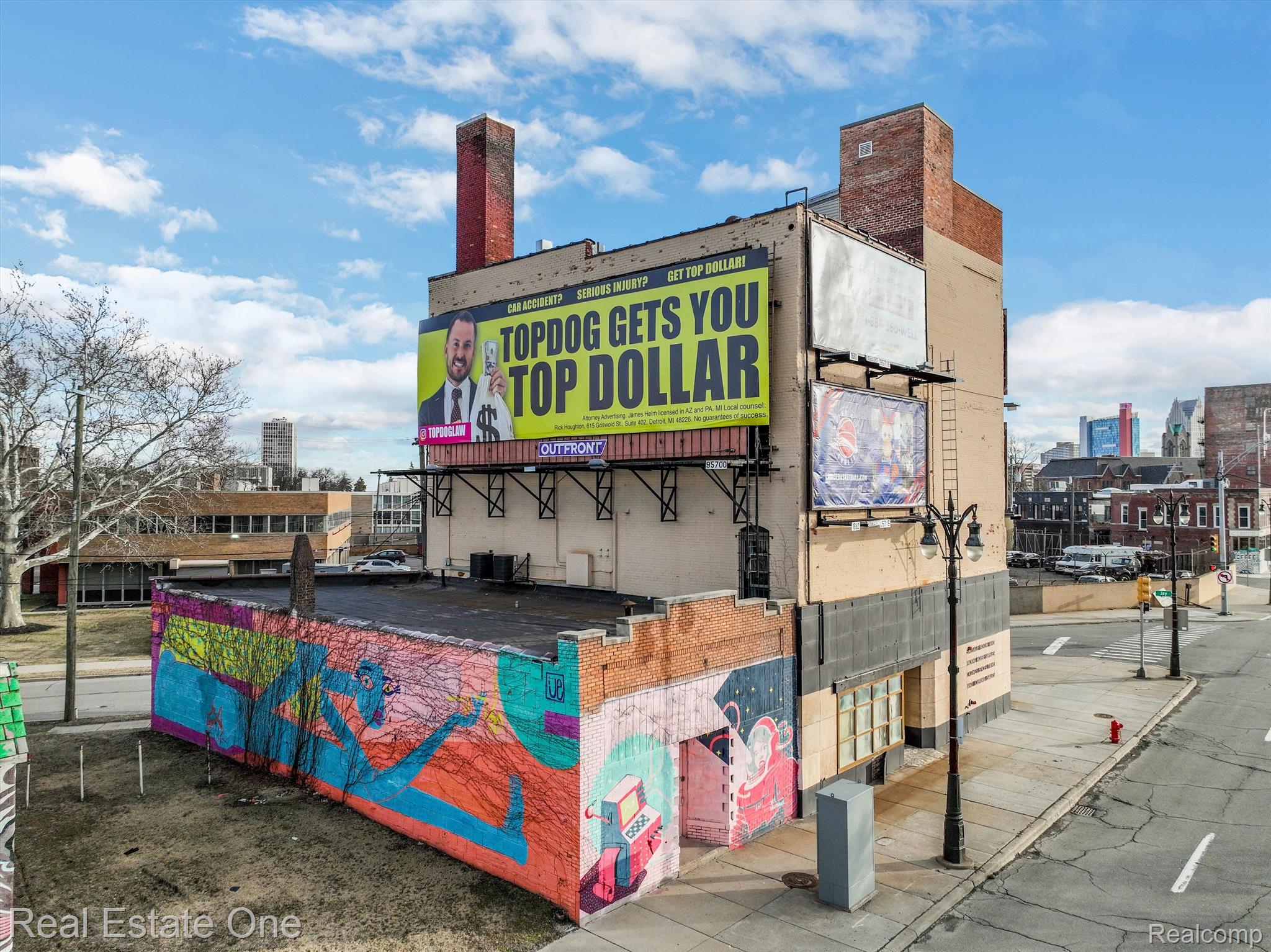 1528 GRATIOT Avenue