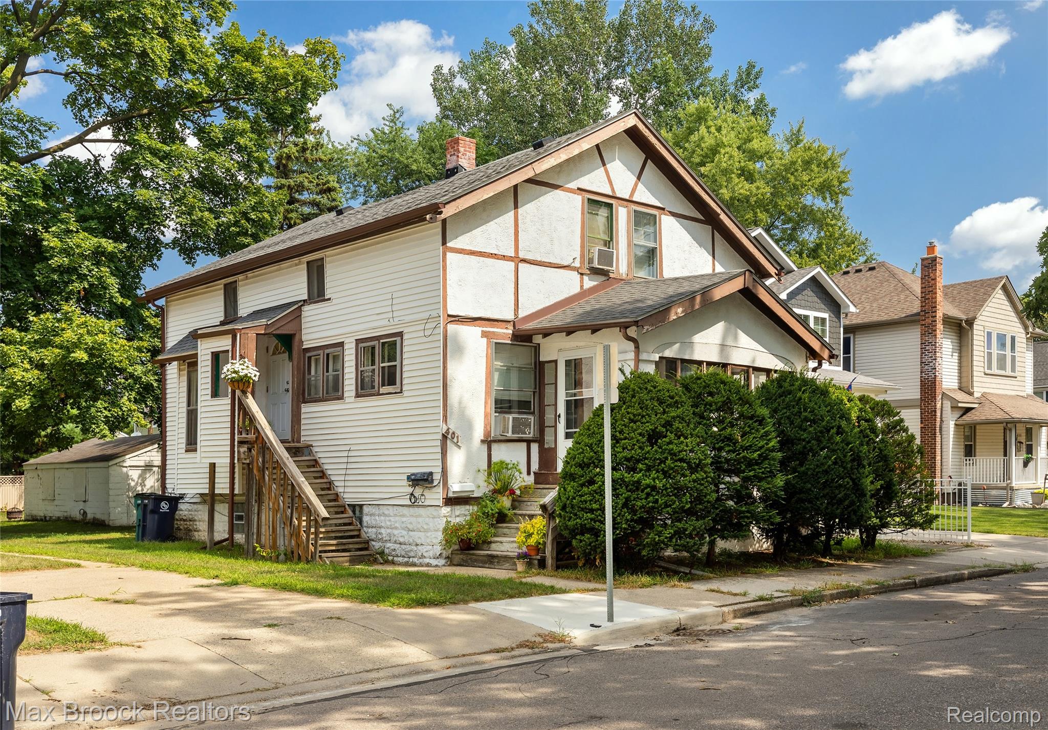 401 Pingree Boulevard