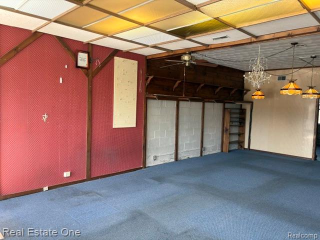 21043 Kelly Road