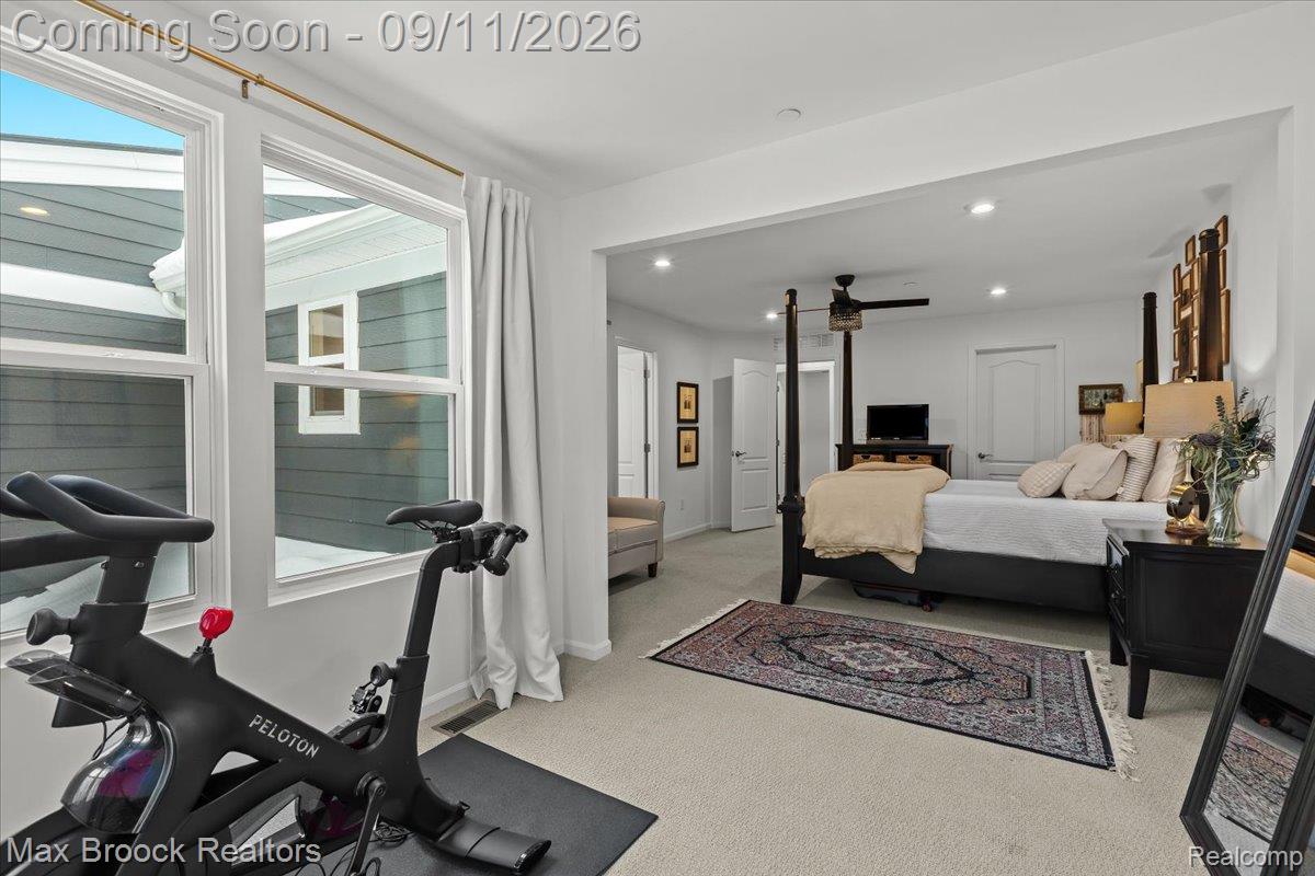 40115 Premier Drive Unit: 22