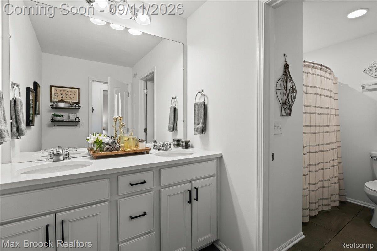 40115 Premier Drive Unit: 22