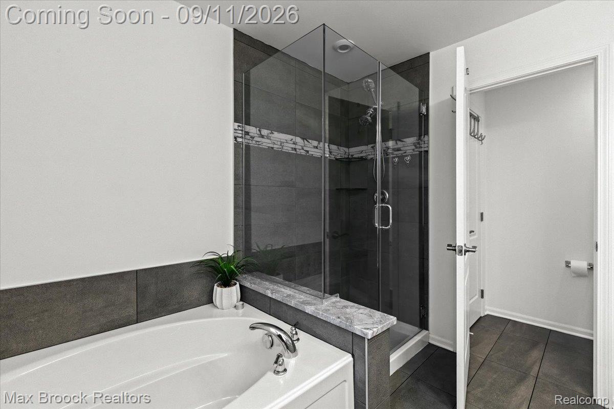 40115 Premier Drive Unit: 22