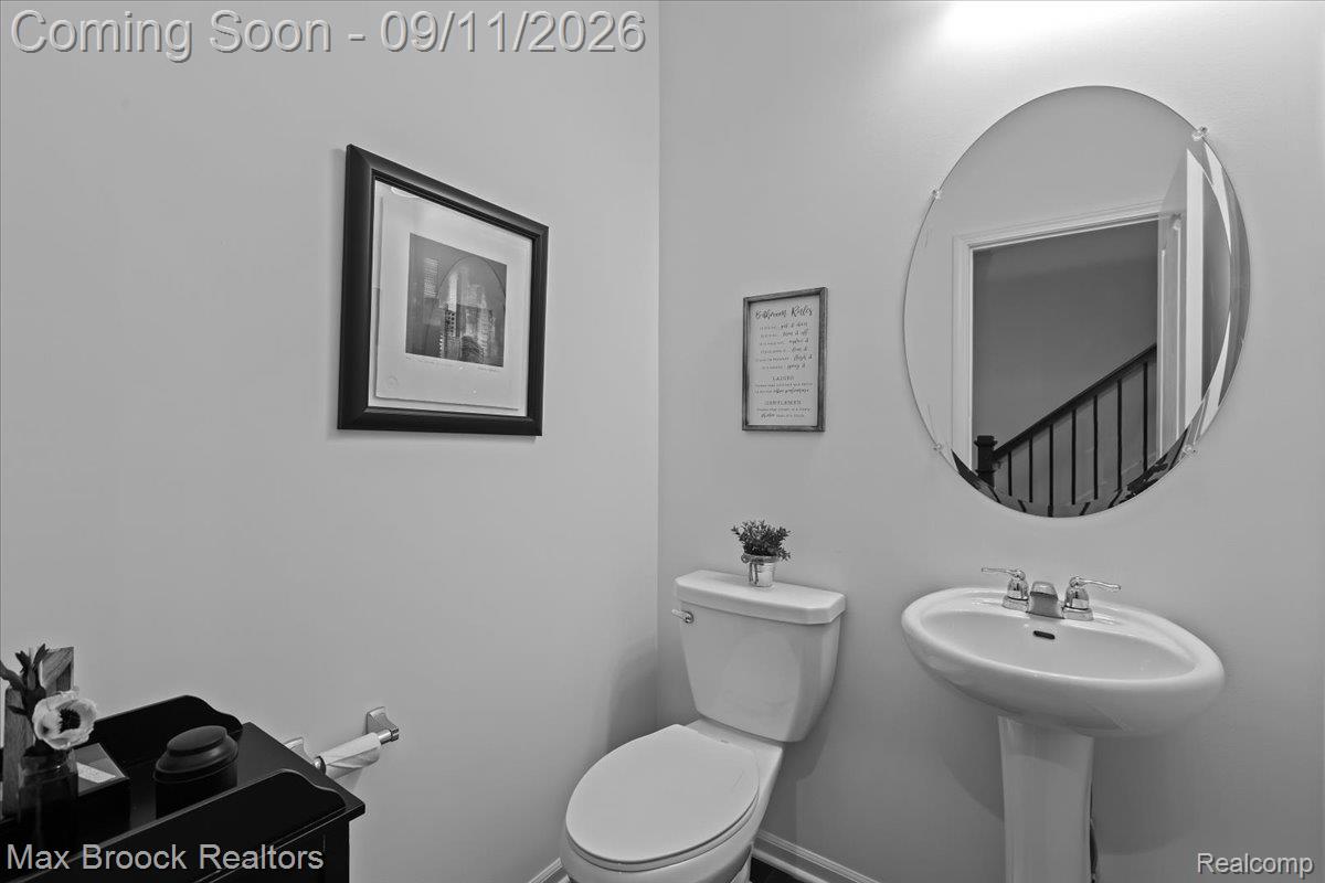 40115 Premier Drive Unit: 22