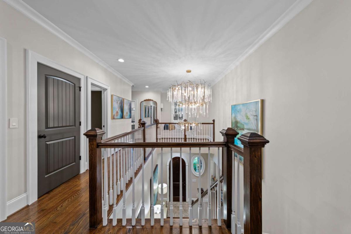 2540 Hillandale Circle