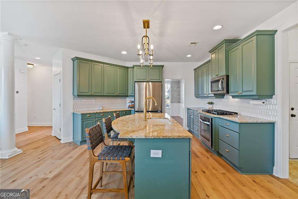 2613 Lakefield Court