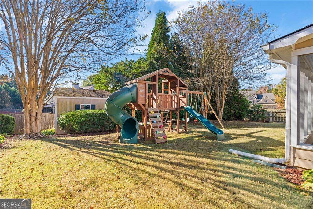 2613 Lakefield Court