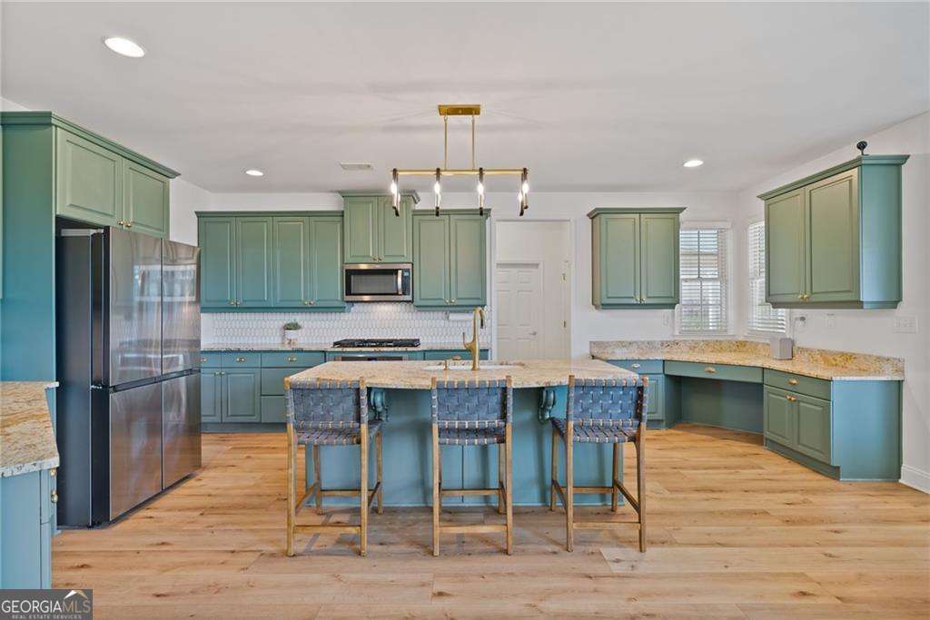 2613 Lakefield Court