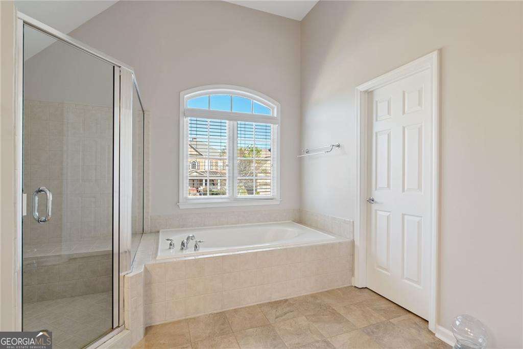 2613 Lakefield Court