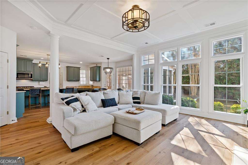 2613 Lakefield Court