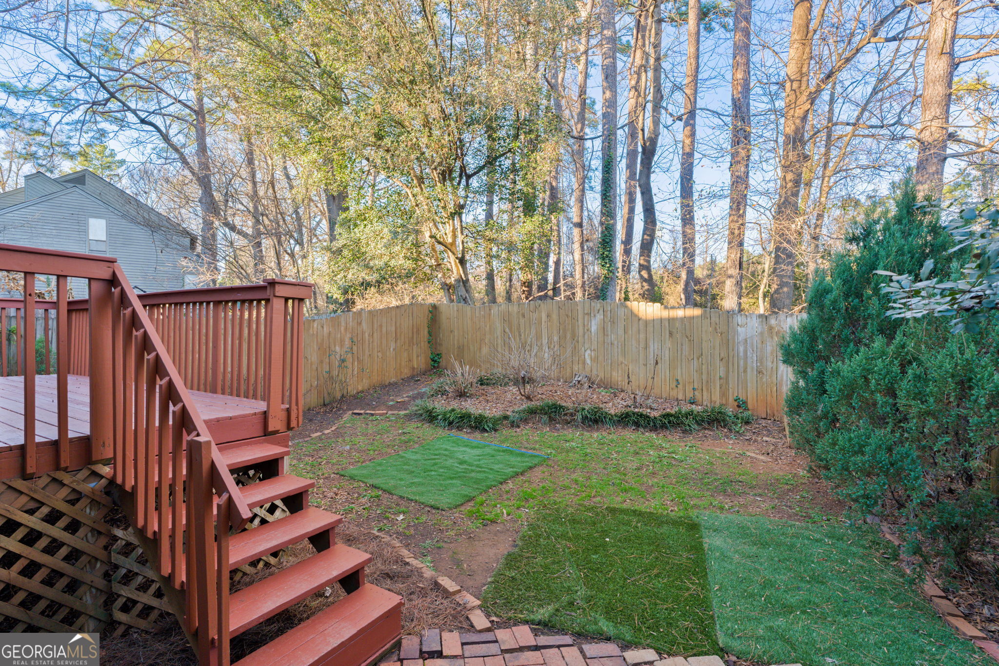 1064 Creatwood Circle SW