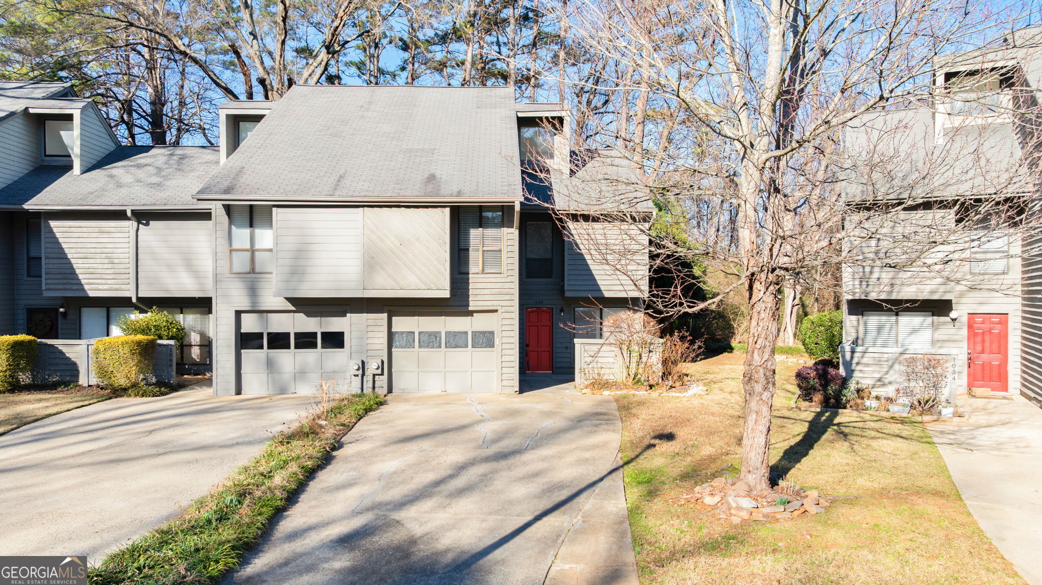 1064 Creatwood Circle SW