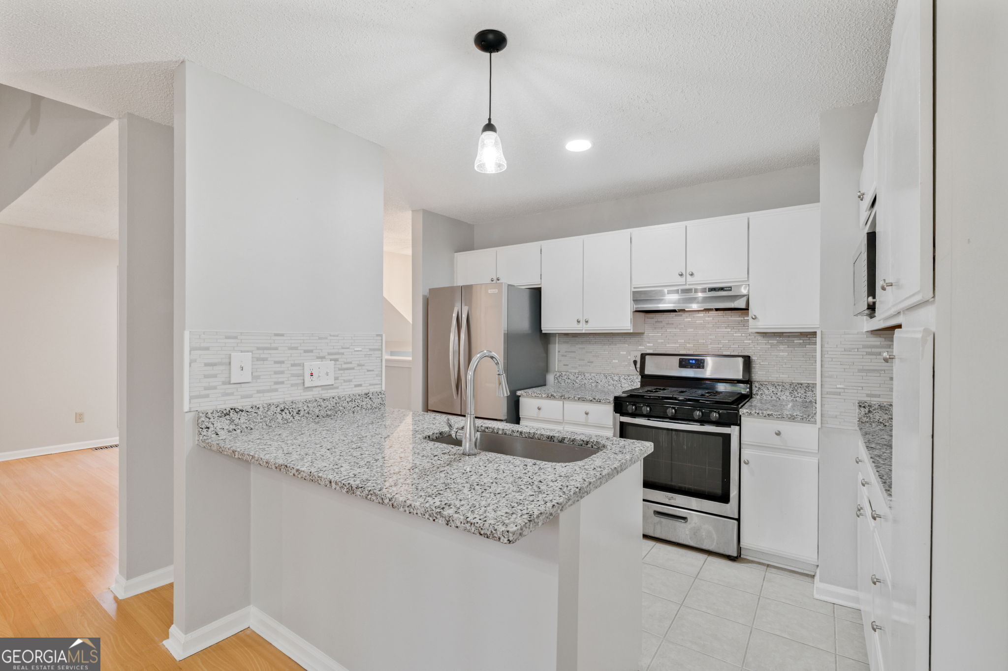 1064 Creatwood Circle SW