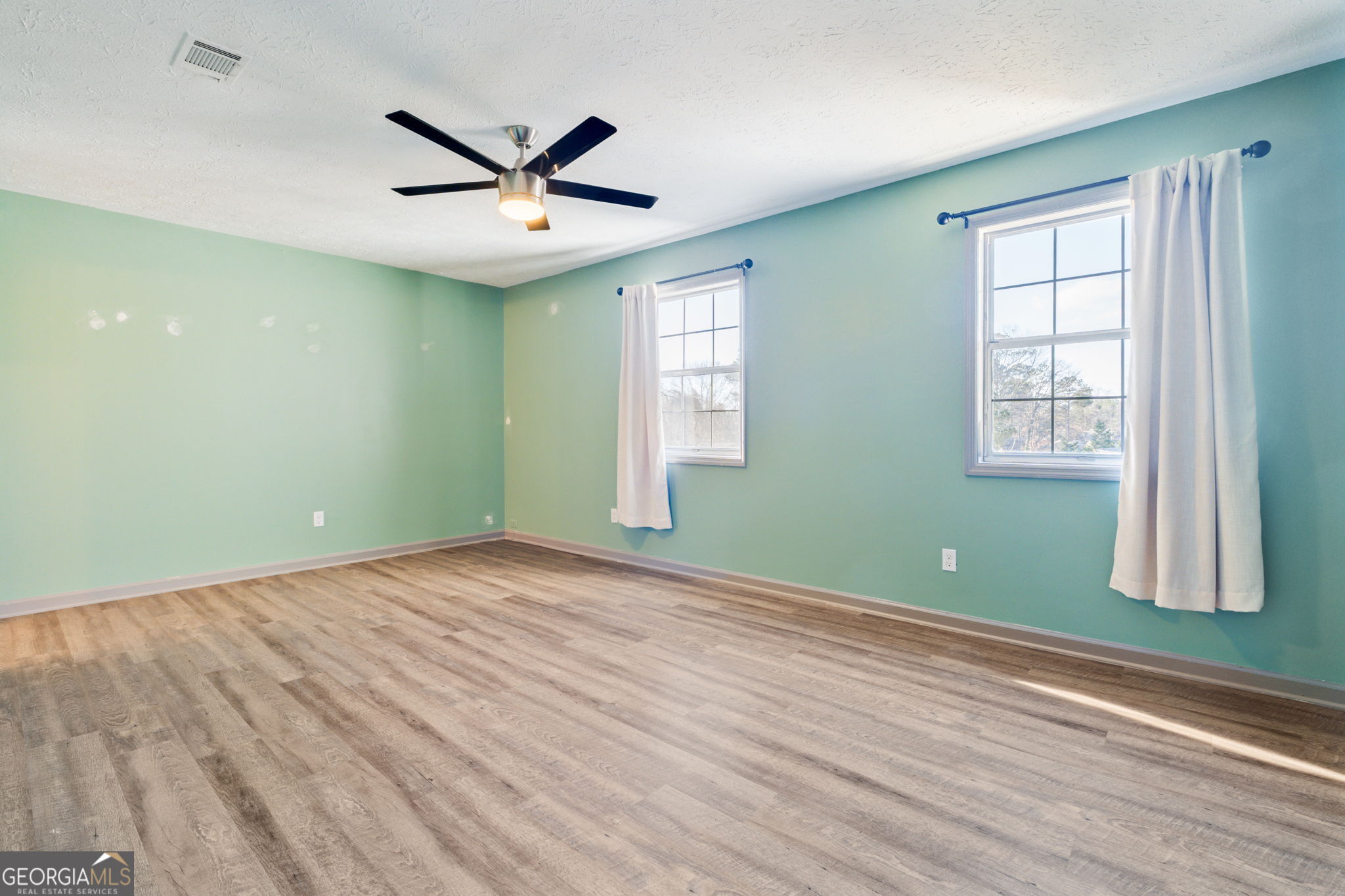 1525 Paces Ferry North Drive SE