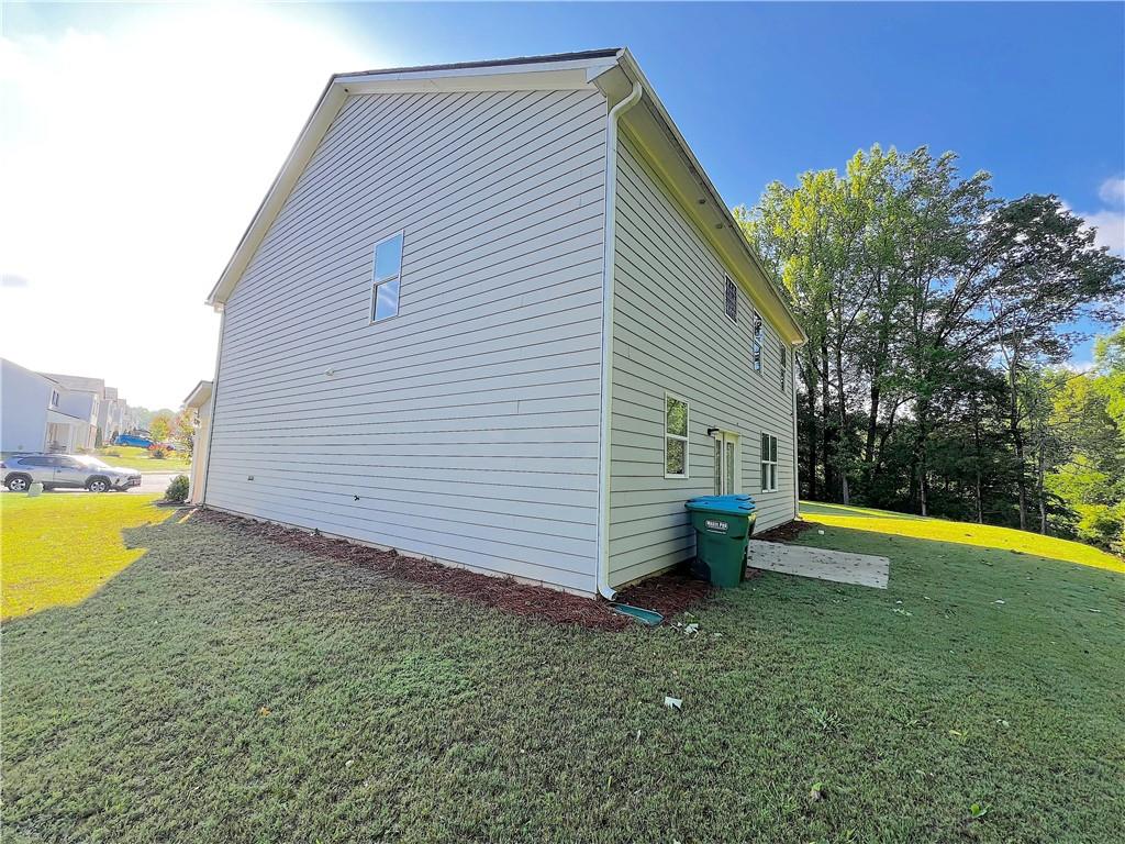 517 STARBUCK Parkway