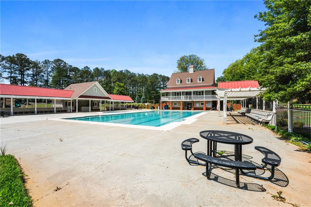 4688 Oakleigh Manor Drive