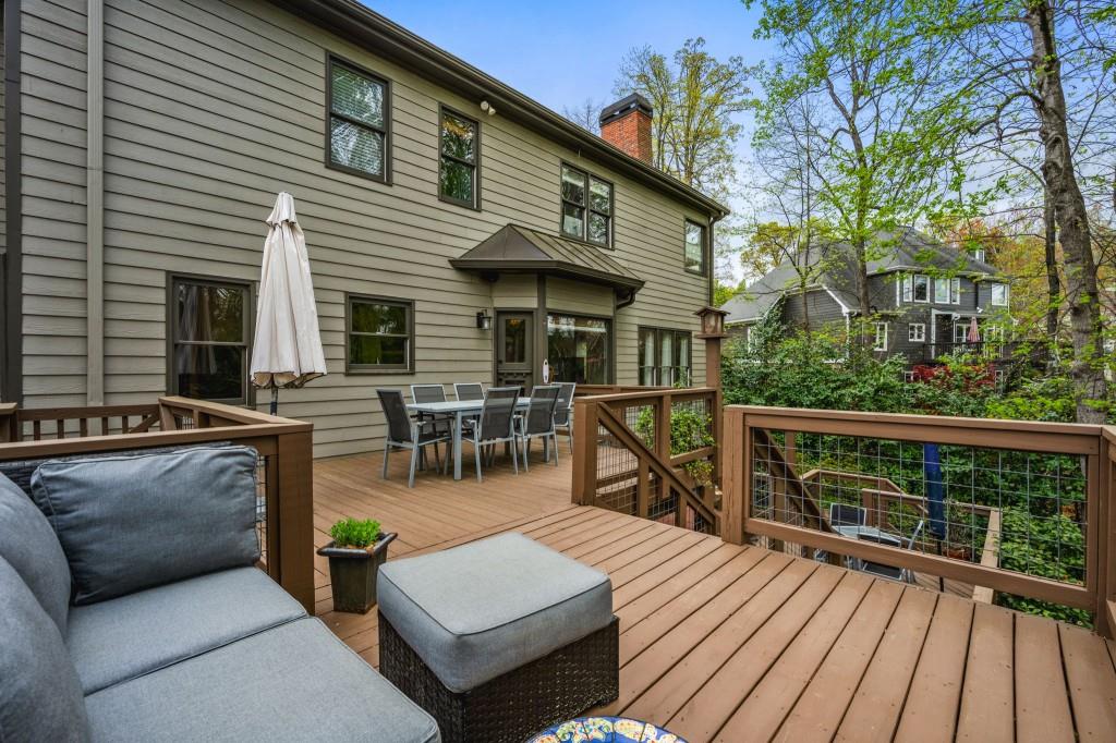 4688 Oakleigh Manor Drive
