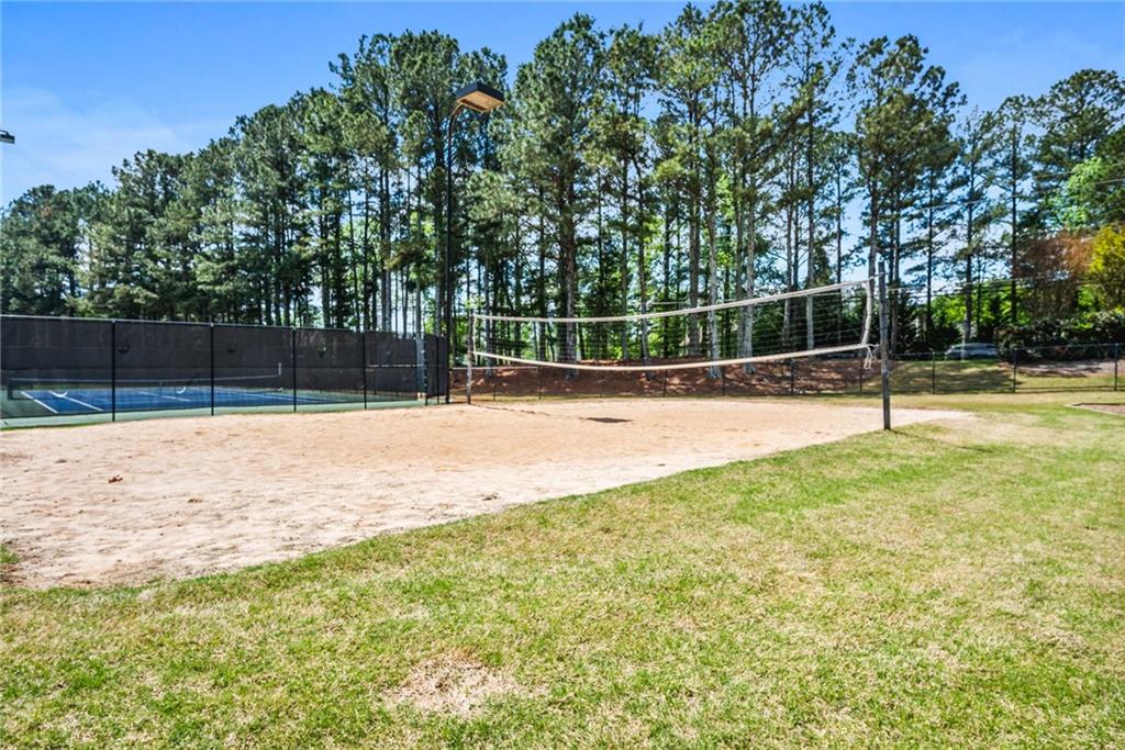 4688 Oakleigh Manor Drive