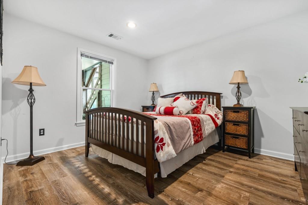 4688 Oakleigh Manor Drive
