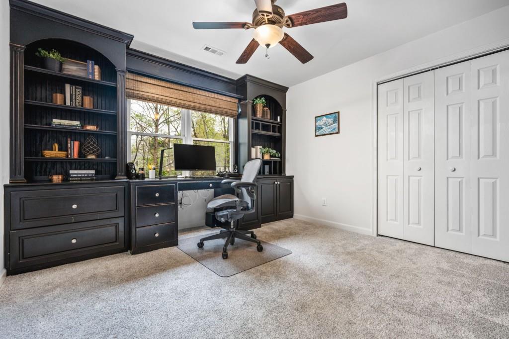 4688 Oakleigh Manor Drive