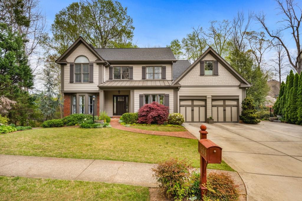 4688 Oakleigh Manor Drive