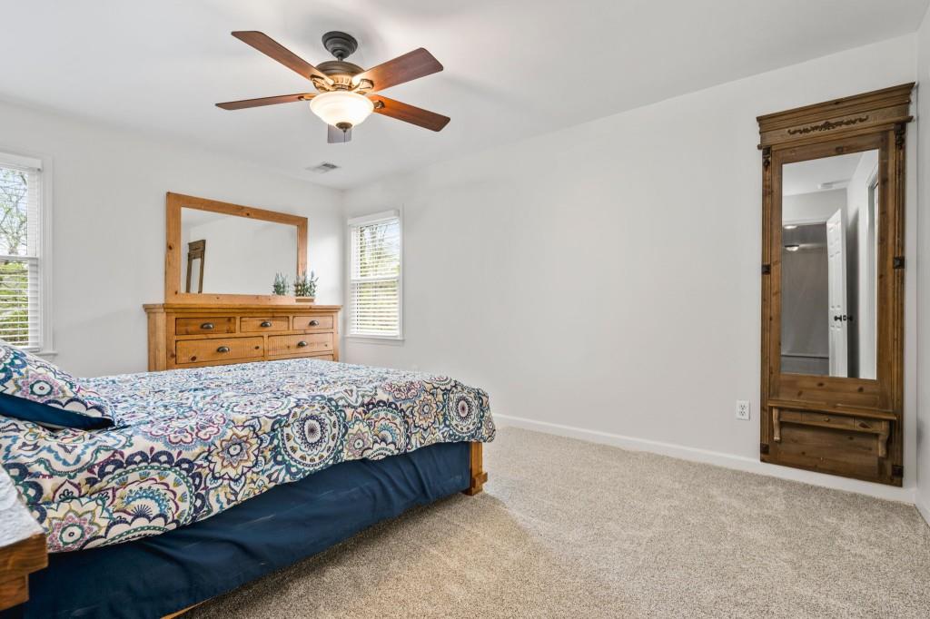 4688 Oakleigh Manor Drive