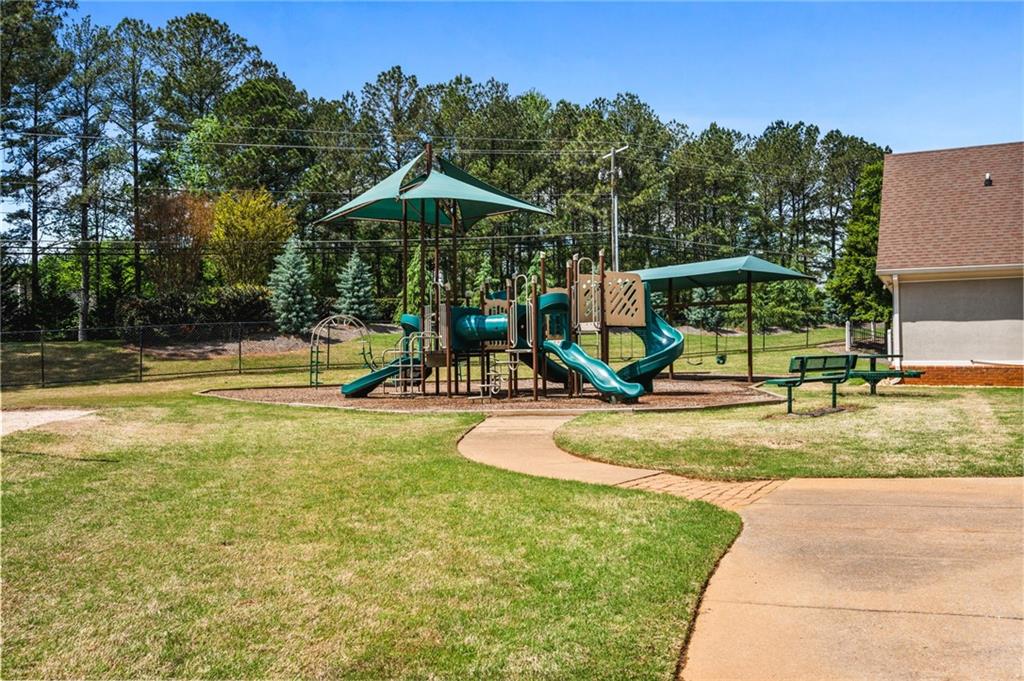 4688 Oakleigh Manor Drive