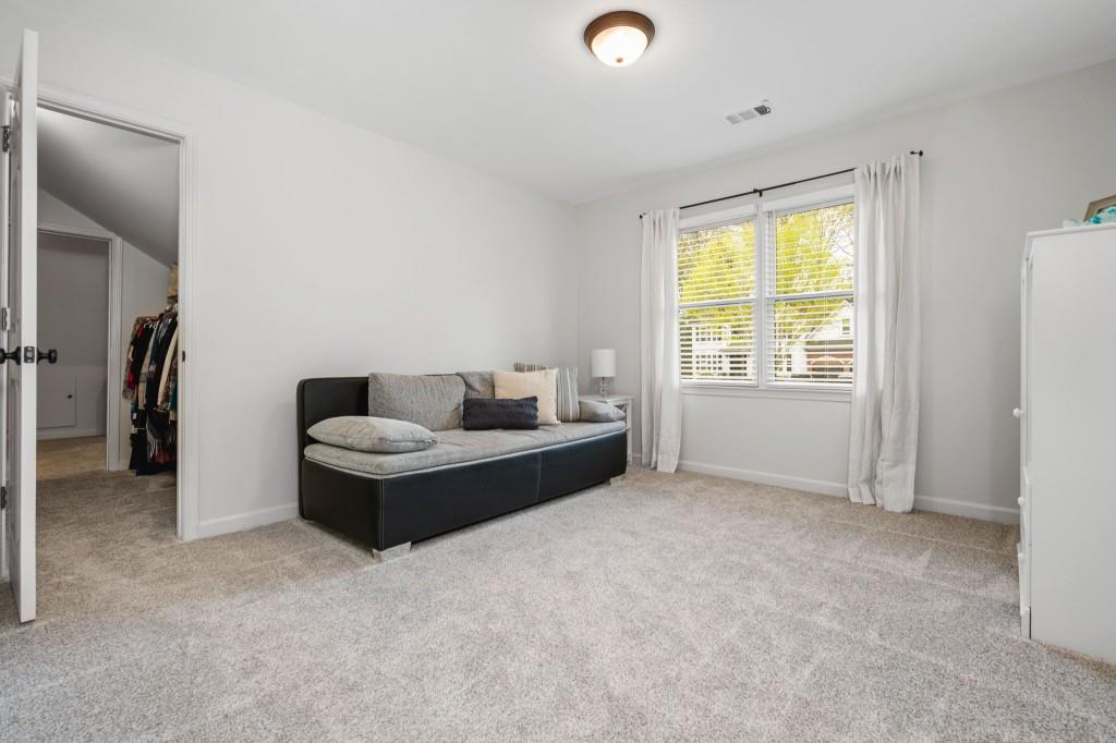 4688 Oakleigh Manor Drive