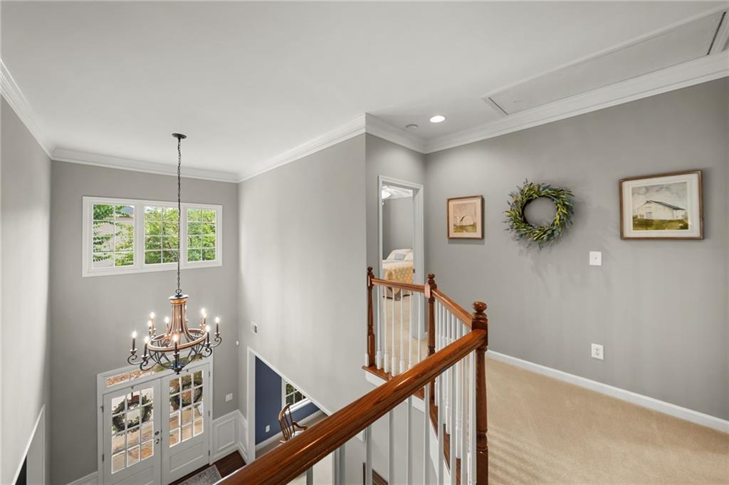 1152 Lakefield Walk