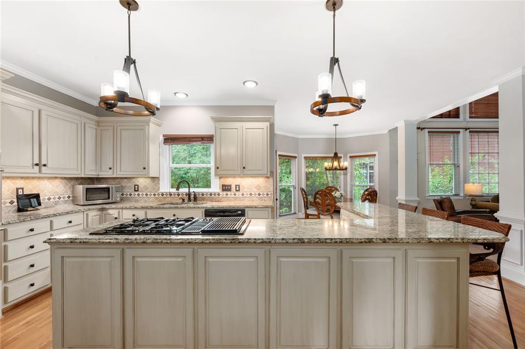 5470 Buck Hollow Drive