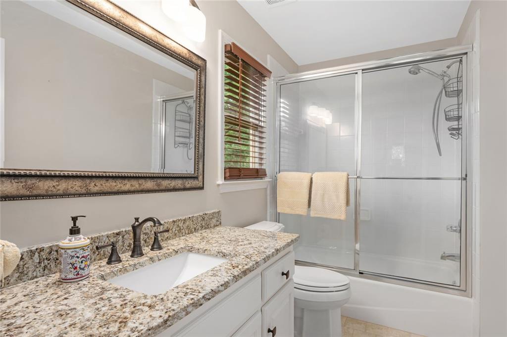 5470 Buck Hollow Drive