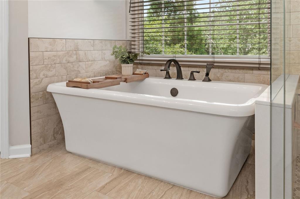 5470 Buck Hollow Drive