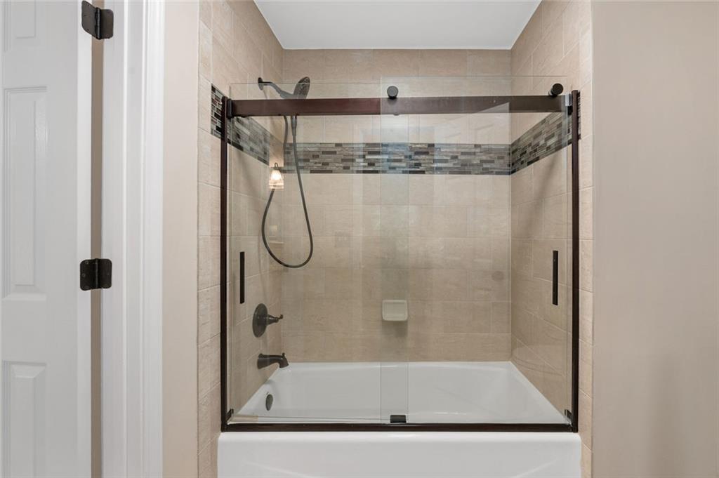 5470 Buck Hollow Drive