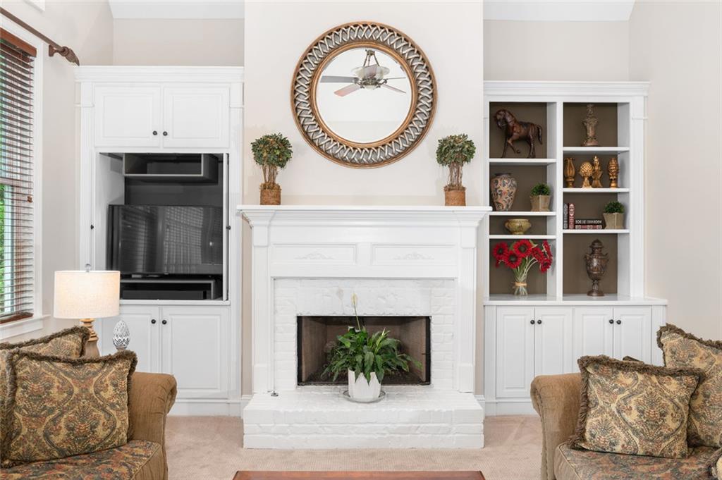 5470 Buck Hollow Drive