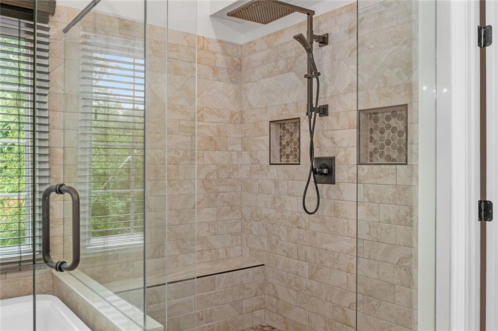 5470 Buck Hollow Drive