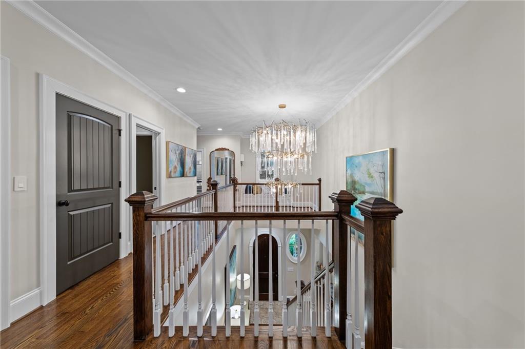 2540 Hillandale Circle