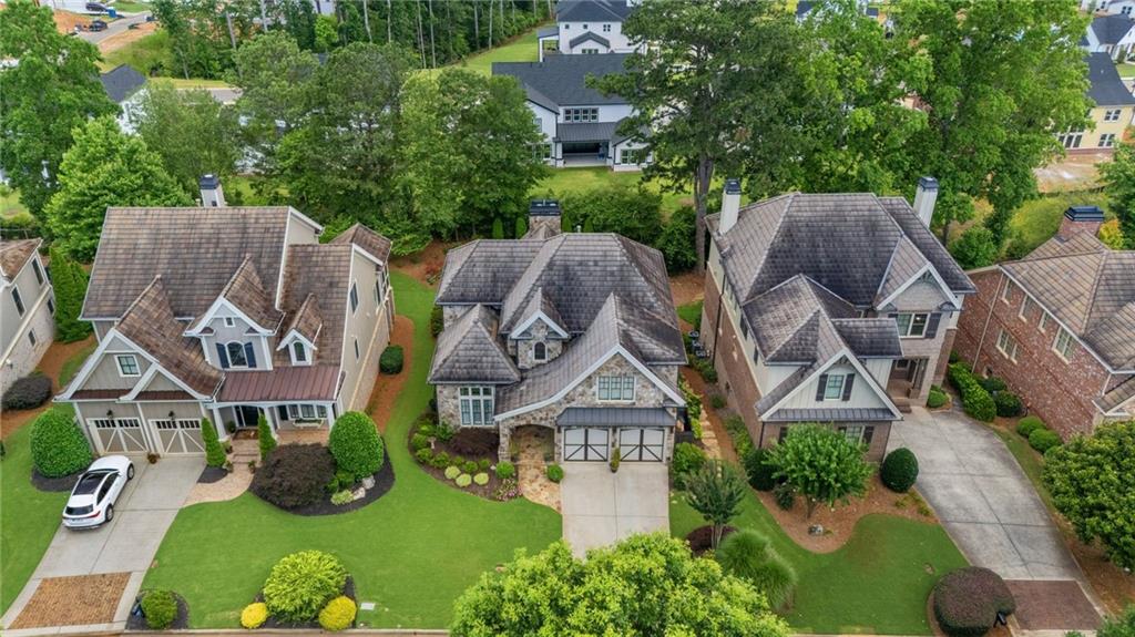 2540 Hillandale Circle